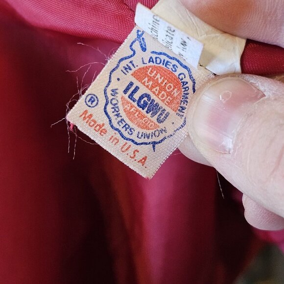 Vintage Womens Size 10 Red‎ Faux Suede Blazer 3 Button USA Wilsons Business - Picture 8 of 9